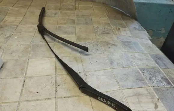 Opel Astra H Windshield/front glass wiper blade 13111219LH