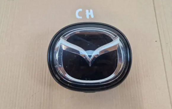 Mazda 6 Manufacturer badge logo/emblem G52N-50716