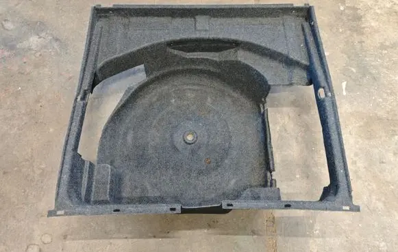 Mercedes-Benz E W211 Spare wheel section trim A2116840106