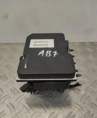 Audi A4 S4 B7 8E 8H ABS Pump 8E0910517E 8E0614517AL
