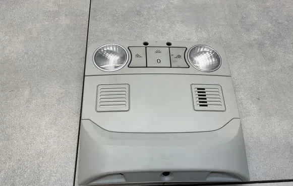 Skoda Octavia Mk3 (5E) Front seat light 5E0947105B 5Q0951171
