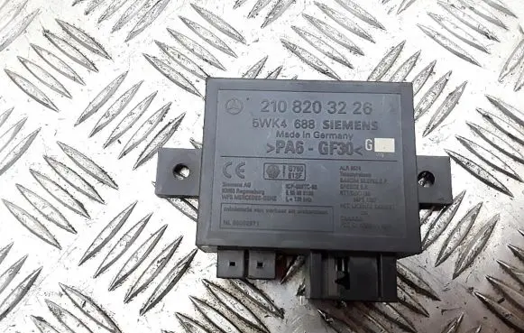 Mercedes-Benz C W202 Immobilizer control unit/module 2108203226