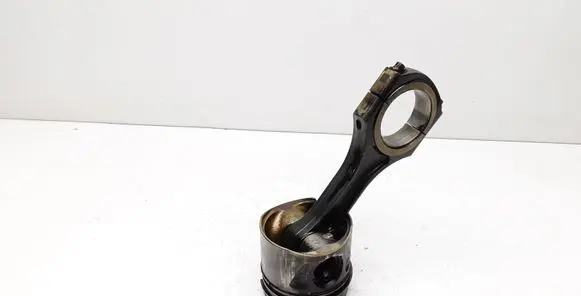 Mercedes-Benz E W212 Piston with connecting rod 8349P