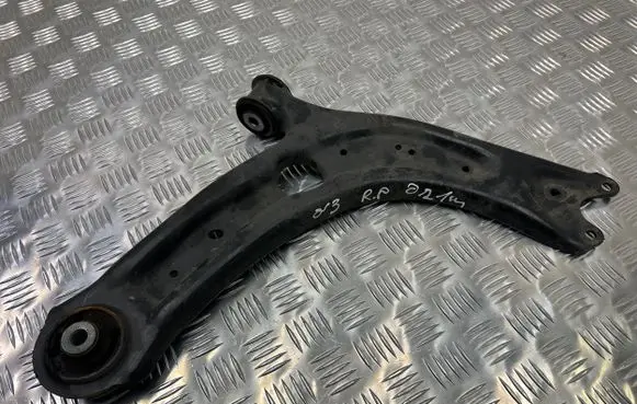 Audi Q3 F3 Front lower control arm/wishbone 3Q0407154D