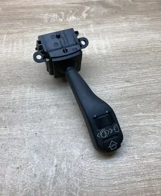 BMW 5 E39 Wiper control stalk 8375407 01204010