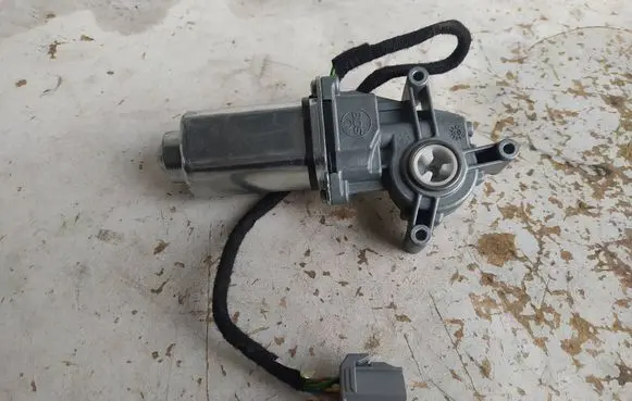Volvo V40 Sunroof motor/actuator 992900381501