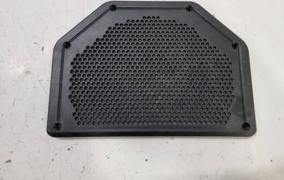 BMW 3 E90 E91 Subwoofer grill/trim 6925337 A106