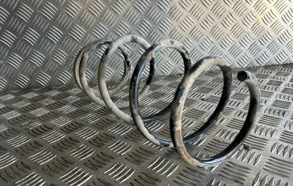 Renault Megane II Front coil spring