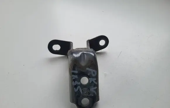 Hyundai ix35 Front door upper hinge