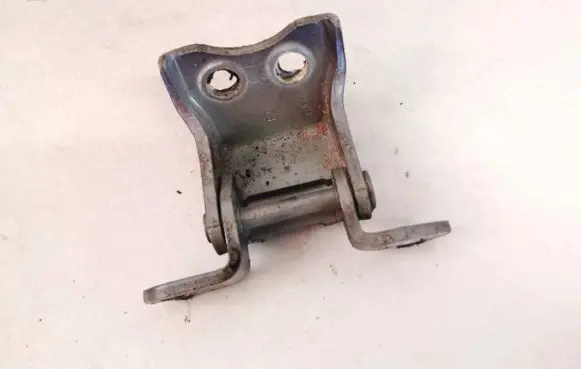 Honda Civic IX Front door upper hinge