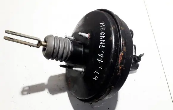Renault Megane I Brake booster 7700828019