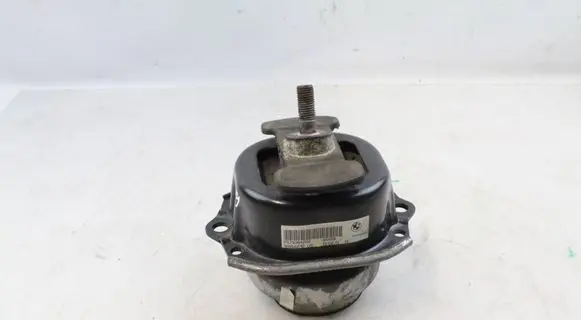 BMW X5M E70 Engine mount bracket 6793642 22116793642