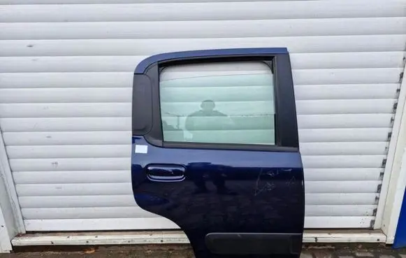 Fiat Panda III Rear door