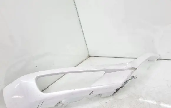 Volvo XC90 Front bumper splitter molding 31383801