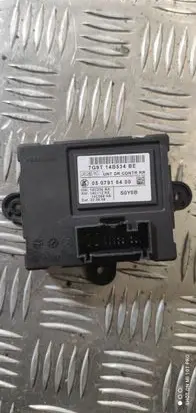 Volvo XC70 Door control unit/module 0507918400