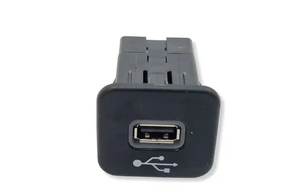 Jeep Renegade USB socket connector 735600659