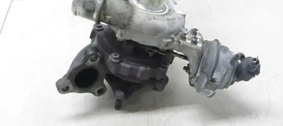 Honda CR-V EGR valve cooler 18900-RZ0-G021-M2