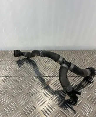 Audi Q5 SQ5 Engine coolant pipe/hose 8R0121086B