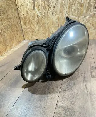 Mercedes-Benz E W211 Headlight/headlamp