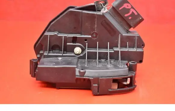 Ford Mondeo MK I Rear door lock BM5AA26412CF