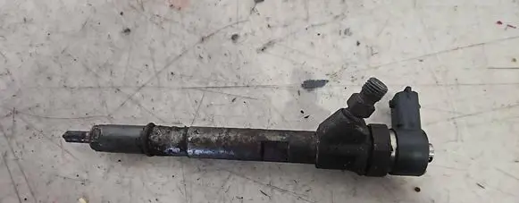 Jeep Cherokee III KJ Fuel injector 0445110218