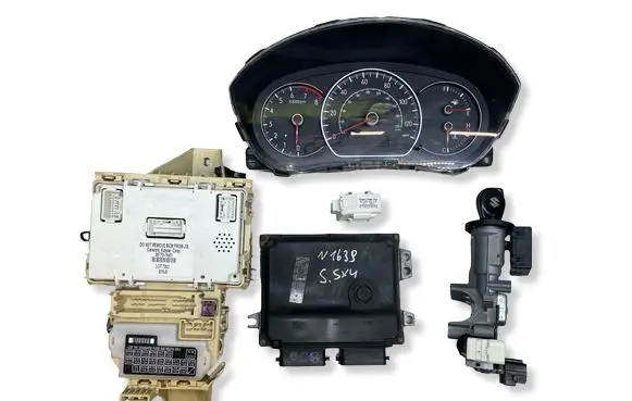 Suzuki SX4 Engine ECU kit and lock set 3391075KC0 ECM075KC0 1124000540