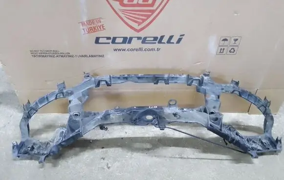 Ford Focus C-MAX Radiator support slam panel 
