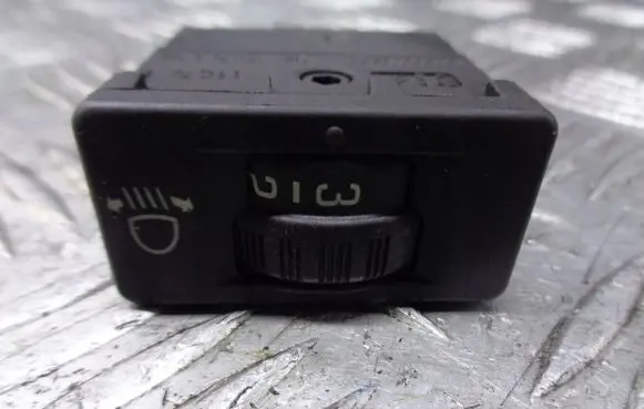 Citroen C2 Headlight level adjustment motor 