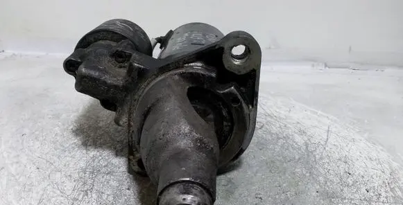 Audi A4 S4 B5 8D Starter motor 0001109021 059911023H