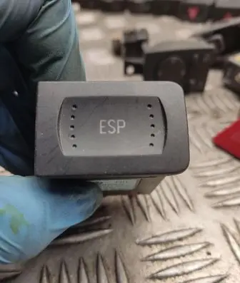 ESP (stability program) switch