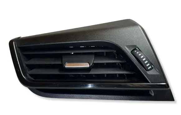 BMW 2 F46 Dashboard side air vent grill/cover trim 17852911
