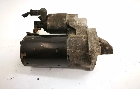 Nissan Juke I F15 Starter motor 0001136008