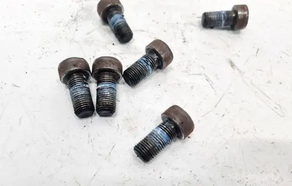 Opel Zafira B Nuts/bolts 