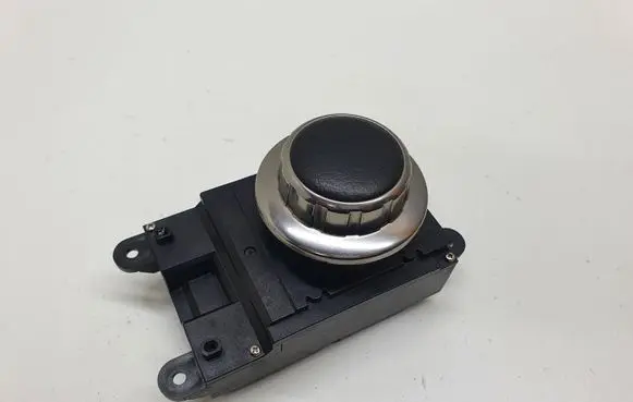 BMW 5 E60 E61 Head unit multimedia control 6963051