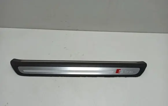 Audi Q3 8U Front sill trim cover 8U0853373E