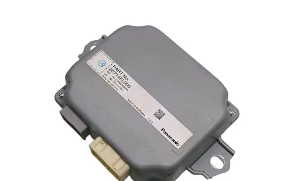 Subaru Outback (BT) Voltage converter/converter module 82714FL000 221011SR01 EUV99R034AA