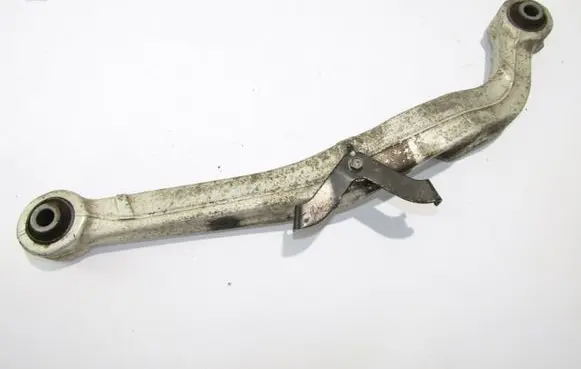 Nissan X-Trail T32 Rear upper control arm/wishbone
