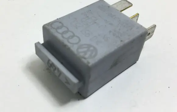 Volkswagen Tiguan Other relay 1K0951253