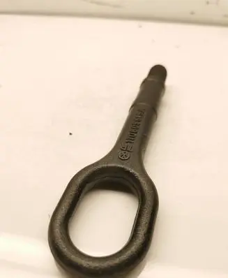 Volkswagen Touran I Towing hook eye 