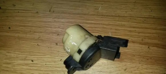 Mitsubishi Colt Ignition lock contact 