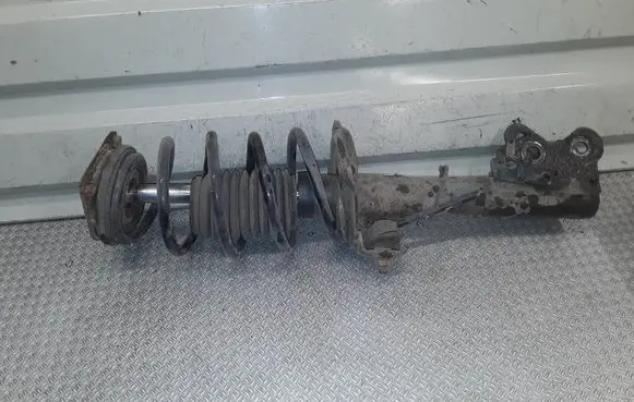 Mercedes-Benz B W245 Front shock absorber with coil spring 
