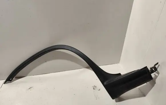 BMW X5 E53 Front arch trim 8402333