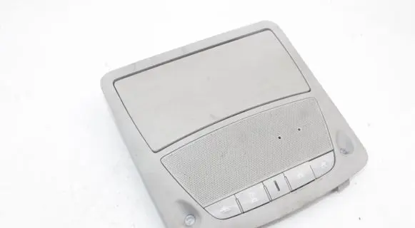 Mitsubishi Pajero Front seat light