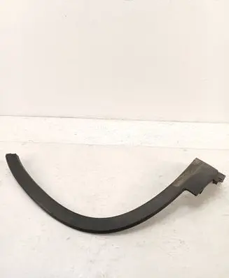 KIA Sorento Front arch trim 877142P010