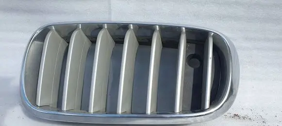 BMW X5 F15 Front bumper upper radiator grill 7316047 7316065 7316079