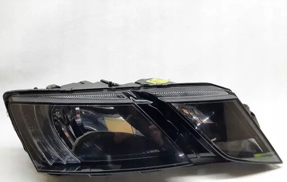 Skoda Octavia Mk3 (5E) Headlight/headlamp 5E1941016C