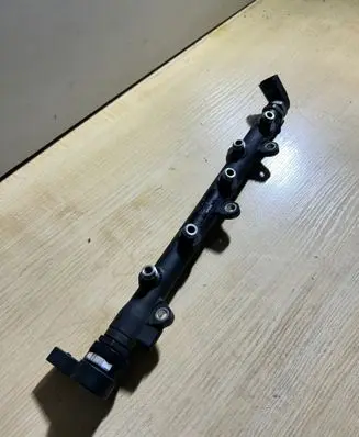 BMW 3 E46 Fuel main line pipe 0445214030