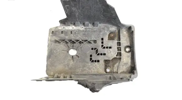 Land Rover Freelander 2 - LR2 Battery box tray 6G9N10723CG