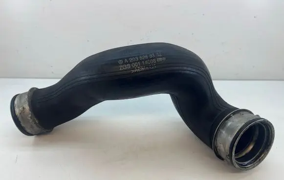 Mercedes-Benz C W203 Intercooler hose/pipe A2035283382