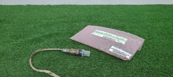 Nissan 370Z Lambda probe sensor 226a01kc0a